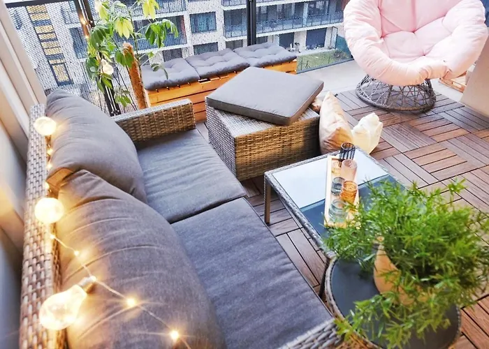 Apartment Leo Cozy Flat Big Balcony *