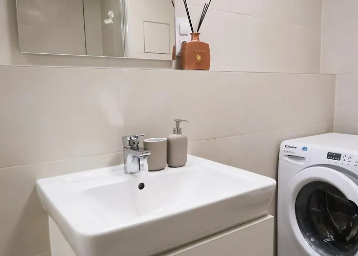 Leo Cozy Flat Big Balcony Appartement *