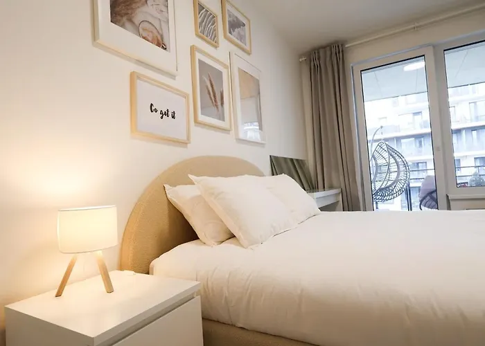 Leo Cozy Flat Big Balcony Appartement Praag